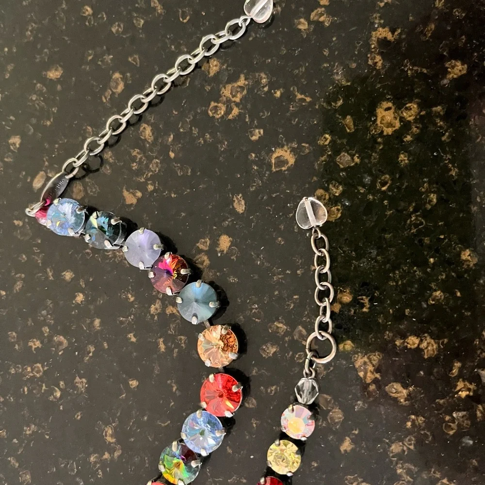 Multicolor Crystal Necklace single strand - Picture 3 of 5